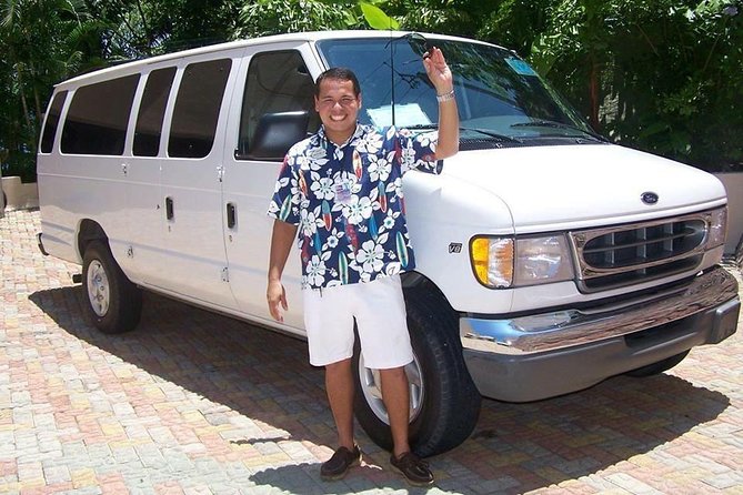 1 to 10 Passengers Vallarta Private City Tour - From the Malecón Boardwalk to the Guadalupe Church in 50 Minutes