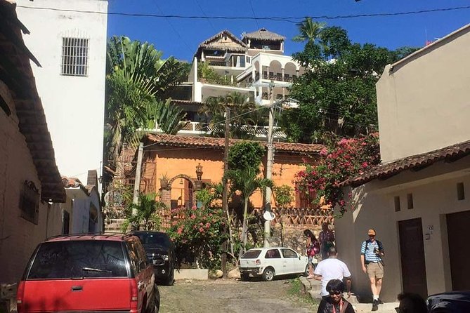 1 to 10 Passengers Vallarta Private City Tour - Zona Romántica and Coastline Photo Stops: How the 5-Hour Mix Works