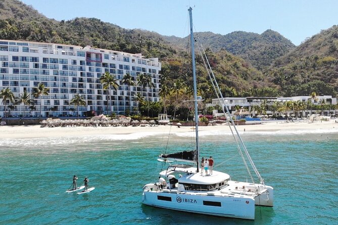 Brand New Sea Ray 250 – Private Luxury Boat in Puerto Vallarta - Where you start matters: Opequimar Centro Marino