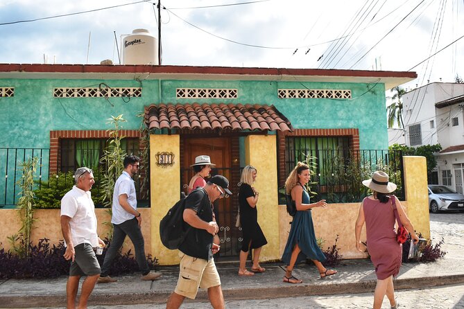 Bucerias Taco Tour - Where the tour starts: Karen’s Place and a smooth 5:00 pm rhythm