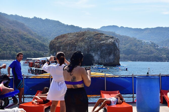 Catamaran Tour to the Arches, Playa las Animas, Snorkeling and more - Who should book this catamaran day, and who should skip it