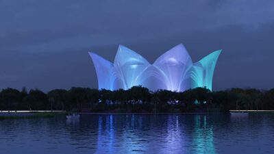 Cirque du Soleil LUDÕ — New Nayarit - LUDÕ’s plot: a cenote, a dream state, and a director looking for play