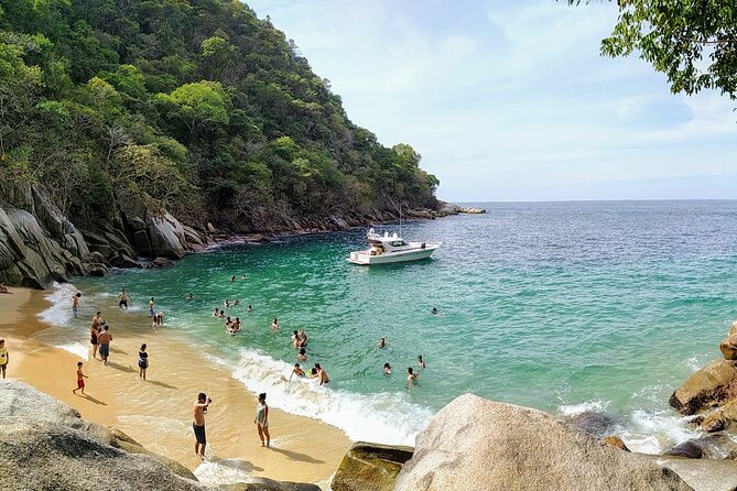 City Tour Express in Puerto Vallarta and Paradise Beaches - Playa Colomitos and the Madagascar fallback plan