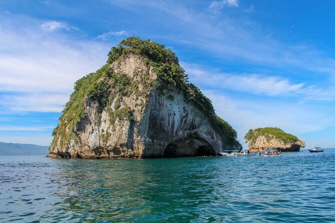 City Tour Express in Puerto Vallarta and Paradise Beaches - About the shopping stops: plan your “no” before you arrive