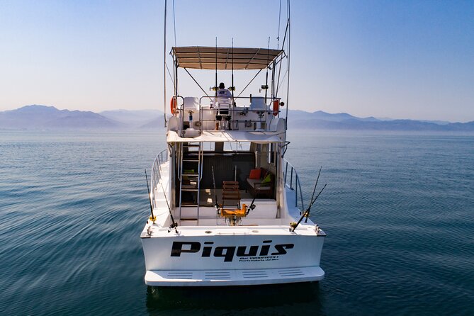 Custom 46' Boat in Puerto & Nuevo Vallarta - Onboard service: the crew’s job is to make it feel easy
