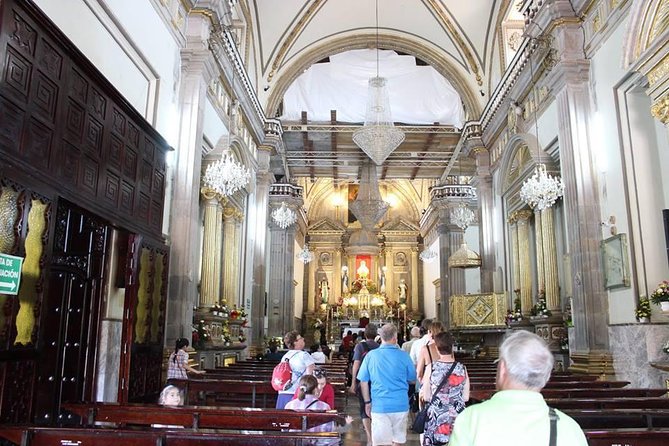 Day Trip to Mascota and Talpa de Allende from Puerto Vallarta - Guides in the mix: friendly explanations that keep the day moving