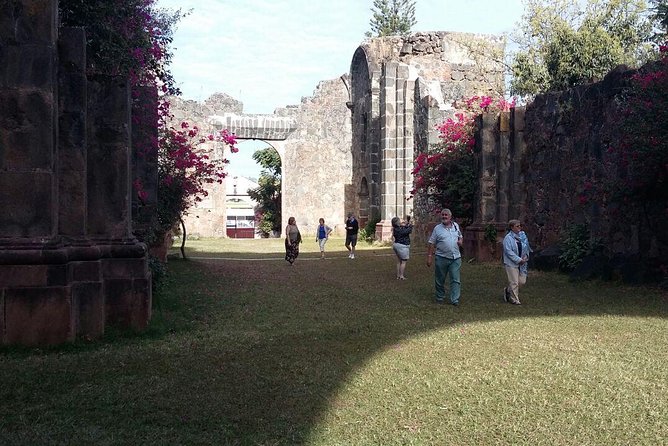 Day Trip to Mascota and Talpa de Allende from Puerto Vallarta - Mascota’s Plaza Principal: where the day makes sense