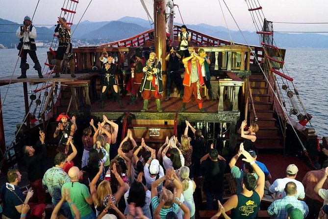 Dinner Under the Sea + Pirate Show in Puerto Vallarta Bay - Price and value: is $230 per person worth it?