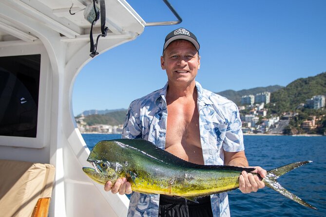 Fishing and snorkel tour in Puerto Vallarta and Nuevo Vallarta - Price and value: $1,075 per group up to 15