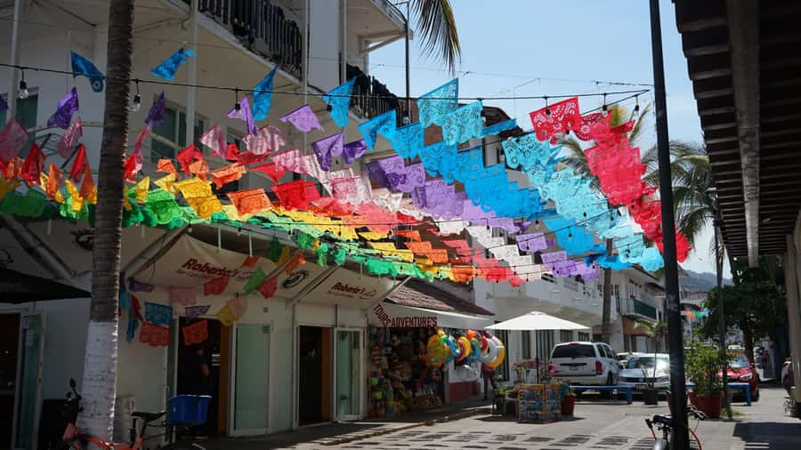 Guided tour of Vallarta in one day - El Edén Waterfalls: swimming, cooling off, and optional zip lines