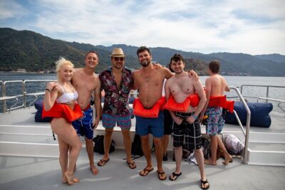 Half-Day Snorkeling Tour - Included Lunch and the International Bar: More Than Just a Perk