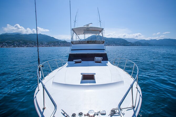 Hatteras 42-44' Classic Yachts in Puerto & Nuevo Vallarta - Price and Group Size: Is $860 Worth It?