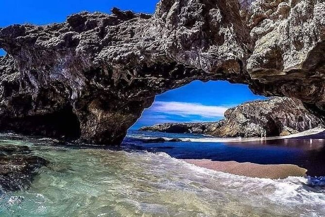 Hidden Beach - Marietas Islands - Snorkeling Plan: Love Beach and Nopalera Stops