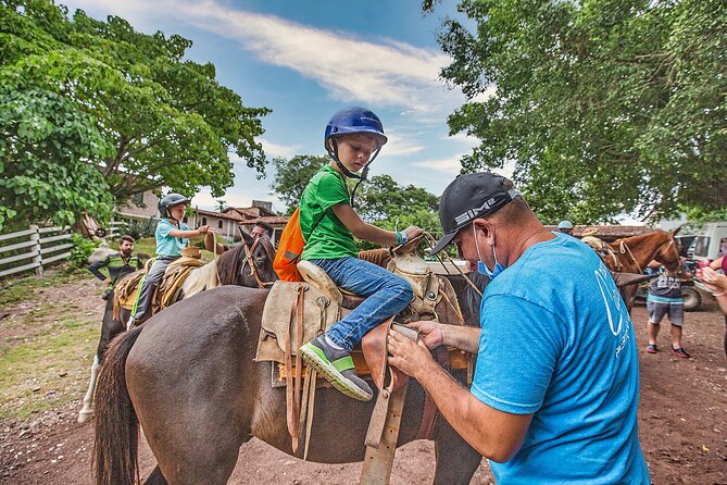 Horseback Riding Tour in Sierra Madre from Puerto Vallarta - Ranch Lunch Included: Fajitas, Chicken, Guacamole, and Handmade Tortillas