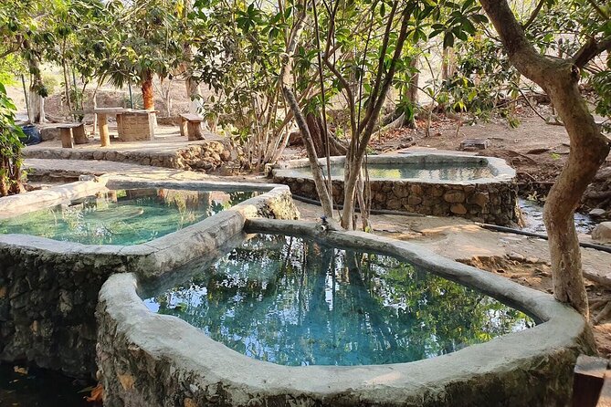 Hot Springs All Inclusive Relaxing Tour - Entering the Hot Springs: What “Mineral Relaxation” Feels Like