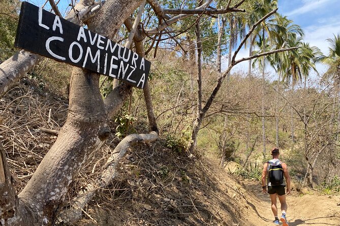 Las Ánimas to Quimixto Waterfall Half-Day Hiking Tour - Quimixto Fishing Village: A Short Reset Before the Waterfall