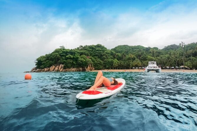 Luxury Yacht & Snorkel with All inclusive Open bar and lunch - Open bar reality: unlimited drinks, but island options can change