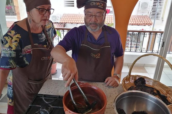 Make your own Mole Poblano in Puerto Vallarta - Lunch with your mole: chicken, rice, and vegetarian options