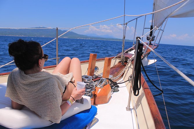 Marietas Sail, Snorkel and Beach - Getting onto the water from Paradise Village Pier