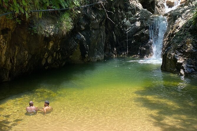 Palo María Waterfalls Hike Half-Day Tour - Curiel Xperience: the guide factor (and why it matters on a technical hike)