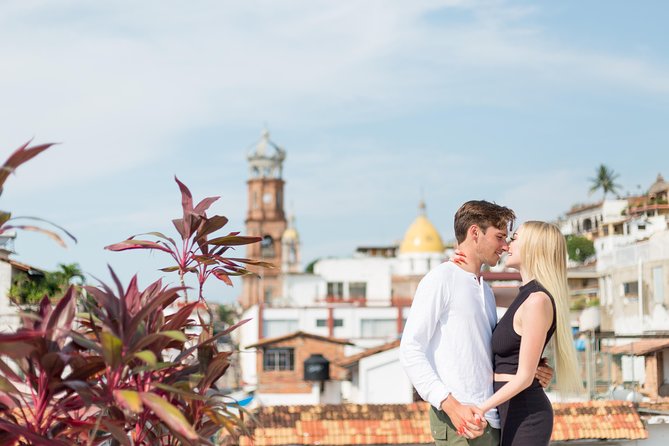 Photo Shoot in Puerto Vallarta Historic Downtown - The 1-hour historic downtown walk: what to expect on the route