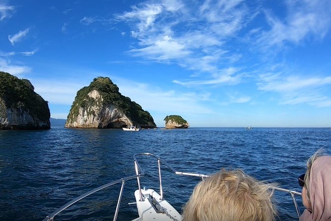 Private Los Arcos snorkeling - The water time at Los Arcos: following the rules and spotting the good stuff