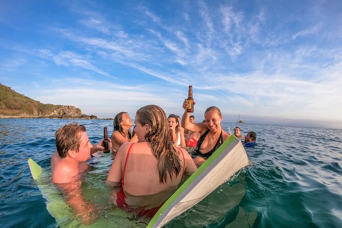 Private Luxury Yacht Chica 55' VIP All Inclusive + Jet Ski - Los Arcos National Park: the stop built for arches, caves, and snorkeling