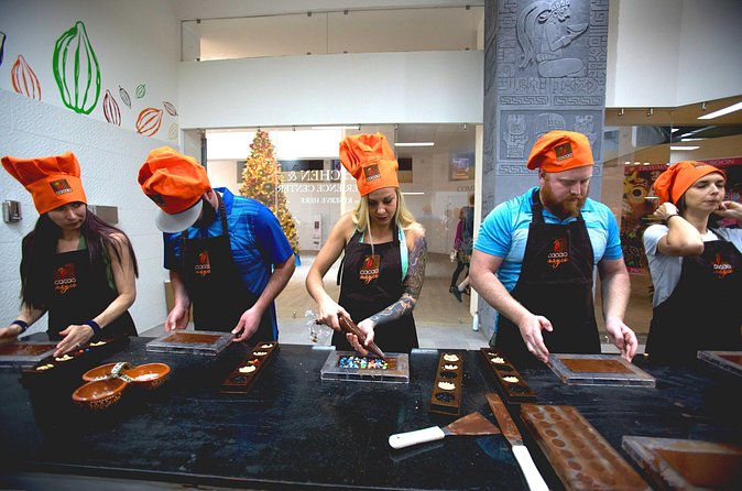 Private Make Your Own Chocolate Experience in Puerto Vallarta - Build-your-own bar: toppings, molding, and tasting