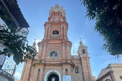 Private Puerto Vallarta Journey Through the Heart of the City - 9:00 a.m. Pickup and How the 6-Hour Day Fits