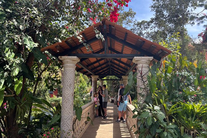 Private Tour: Botanical Garden & Petroglyphs - A private six-hour mix of botanist joy and indigenous storytelling