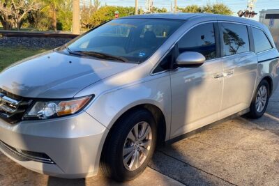 Puerto Vallarta Airport (PVR) to Sayulita hotels - Private Roundtrip Transfer - The ride itself: Comfort, licensed cars, and an A/C buffer