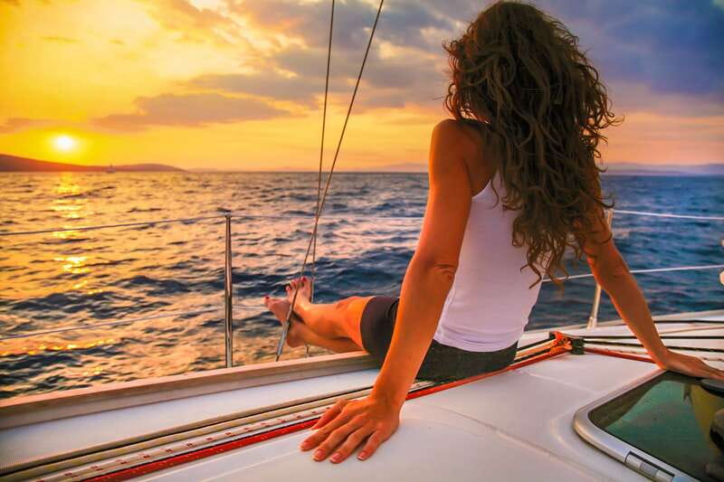 Puerto Vallarta: Bay of Banderas Luxury Sunset Sailing Tour - Key moments that make this sunset sail worth your time