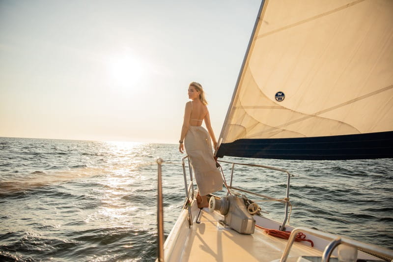 Puerto Vallarta: Bay of Banderas Luxury Sunset Sailing Tour - Should you book this Puerto Vallarta sunset sailing tour?