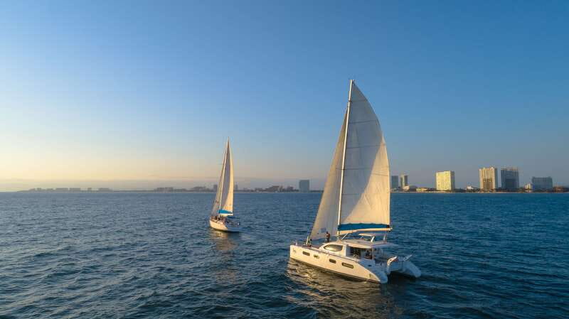 Puerto Vallarta: Bay of Banderas Luxury Sunset Sailing Tour - Luxury monohull or catamaran: what comfort you can actually expect