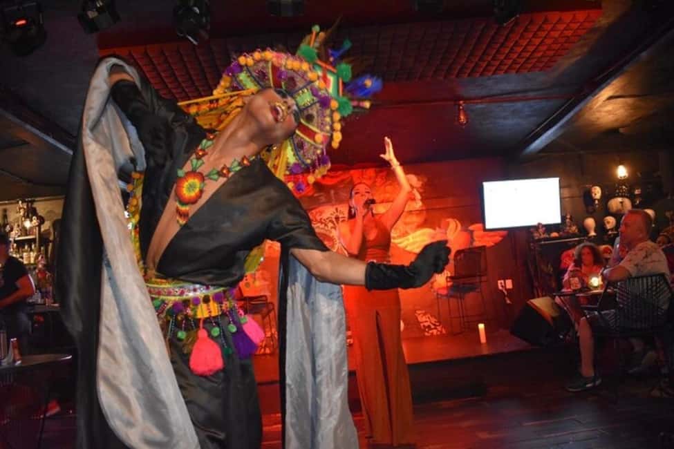 Puerto Vallarta: Cabaret Show with Cocktails & Costumes - Should you book? My straight answer