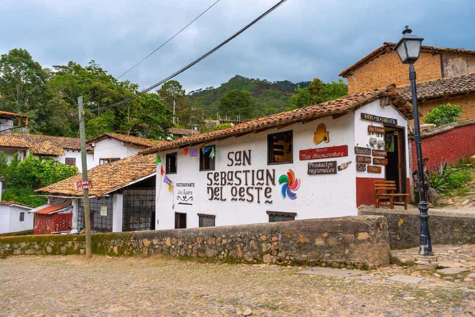 Puerto Vallarta: Guided San Sebastian Tour - San Sebastian del Oeste: a Pueblo Mágico walk with a real local guide