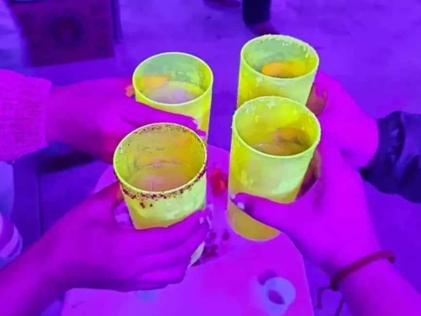 Puerto Vallarta: Neon Party on the Bay - Open Bar, Snacks, and the Party Pace (What $99 Includes)
