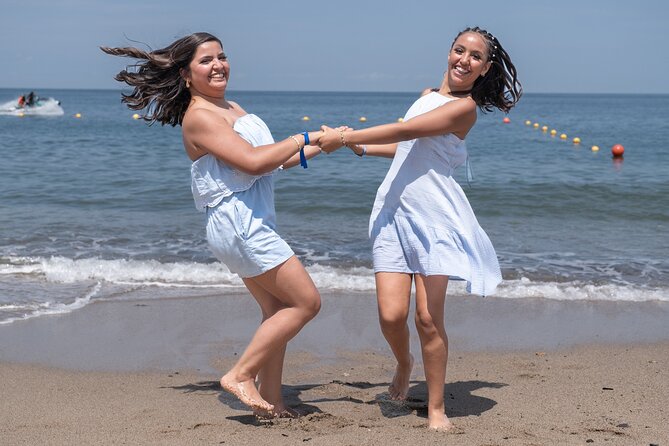 Puerto Vallarta Photoshoot with Professional Photographer - Getting there: the meet-up point in Zona Romántica