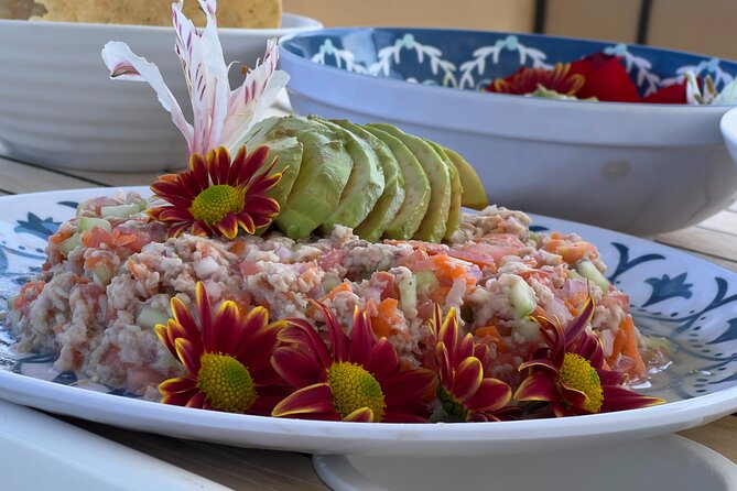 Puerto Vallarta: Private Luxury Yacht Sunset Cruise with Open Bar - Who this private luxury yacht cruise is best for