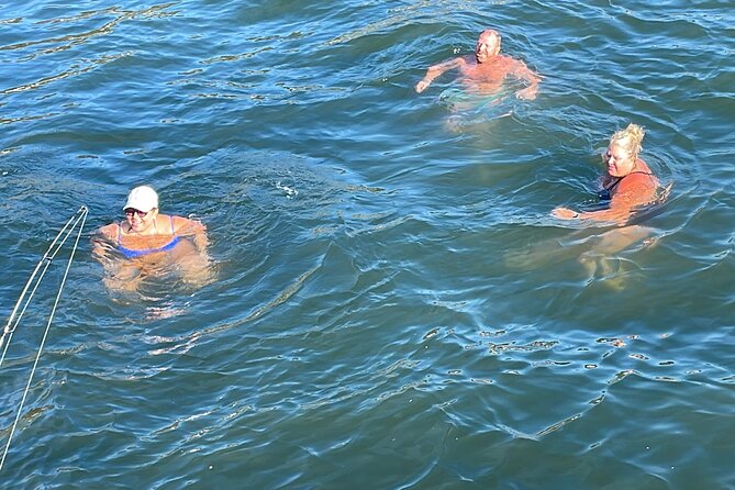 Puerto Vallarta: Private Swim & Snorkel Yacht Tour w/Open Bar - The open bar and lunch: why the inclusions matter on a private tour