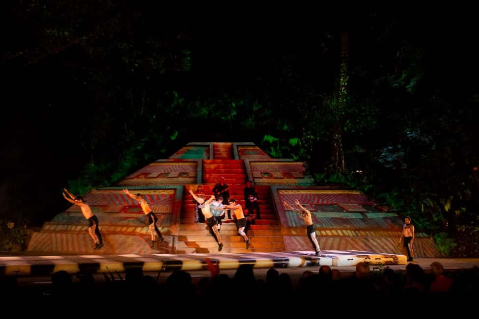 Puerto Vallarta Rhythms of the night, Show & Buffet dinner - Setting Sail: What the Bahía de Banderas Cruise Feels Like