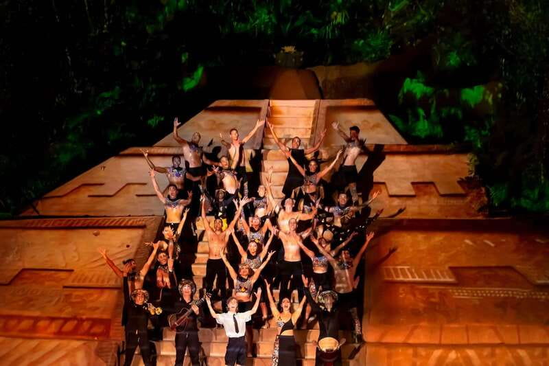Puerto Vallarta Rhythms of the night, Show & Buffet dinner - The Show’s Storyline: The Legend of the Five Suns