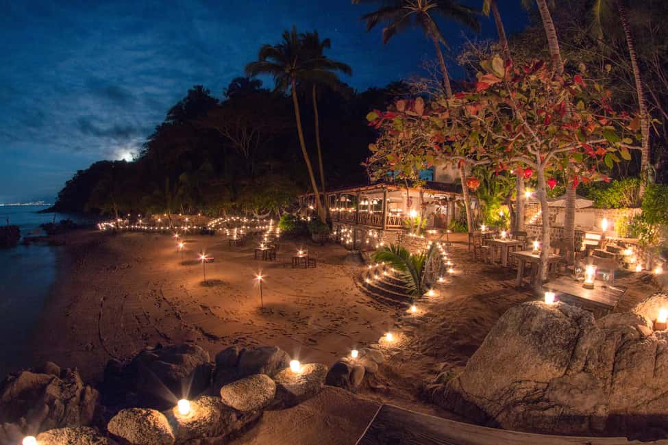 Puerto Vallarta Rhythms of the night, Show & Buffet dinner - Who Should Book Rhythms of the Night, and Who Should Not