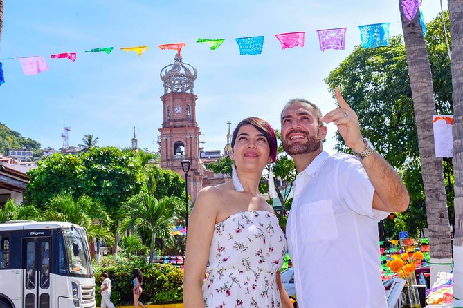 Puerto Vallarta VIP Promotional Tour - Los Arcos de Mismaloya: a short photo stop with marine-natural-park energy