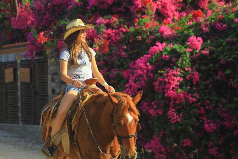 Punta de Mita/Sayulita: Horseback Riding Tour - From Punta de Mita/Sayulita to ranch life: the tone of the day