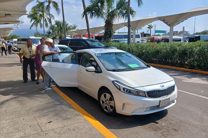PVR VIP Round trip transfers Airport - Downtown - Airport - Who This Transfer Fits Best in Puerto Vallarta