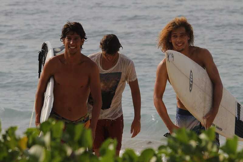 Sayulita: La Lancha Beach, Sunset Surfing Lesson - Practical tips: what to bring and how to prepare