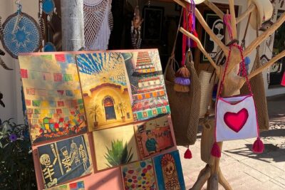 Sayulita Magical Town Tour: Local food, and chocolate. - Market time at Sayulita: Mercado del Pueblo snack-hunting