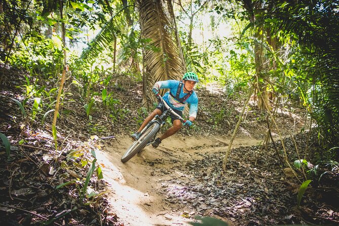 SINGLETRACK MOUNTAIN BIKE - Guided through the jungle - Key points before you pedal
