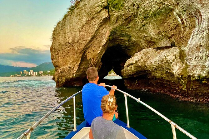 Sunset and Bioluminescence Boat Tour at Los Arcos Islands - Los Arcos at sunset: timing that actually works